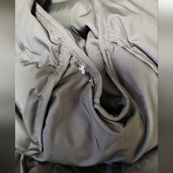 The North Face Gotham Jacket (Tiny Tiny Hole) - Picture 10 of 10